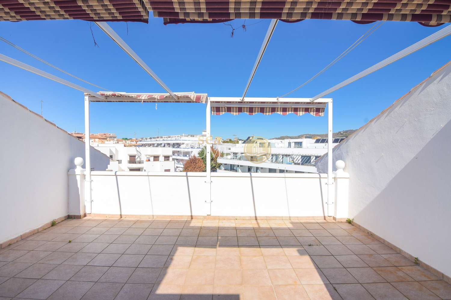 Apartamento a pocos pasos de la playa en EL peñoncillo, Torrox Costa