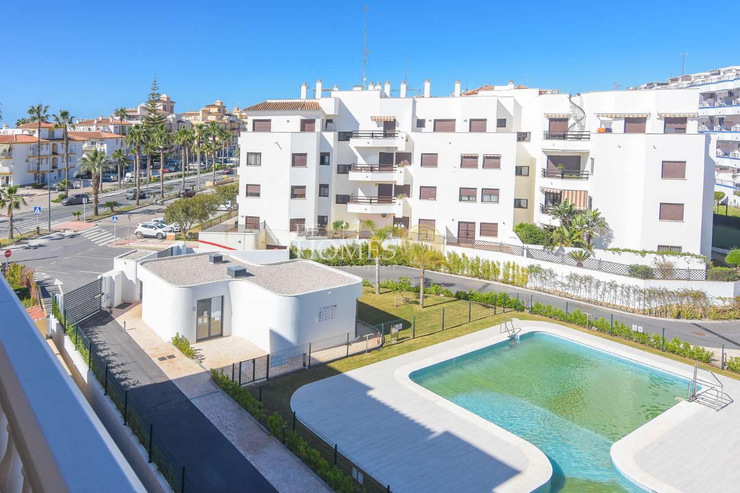 Apartamento a pocos pasos de la playa en EL peñoncillo, Torrox Costa