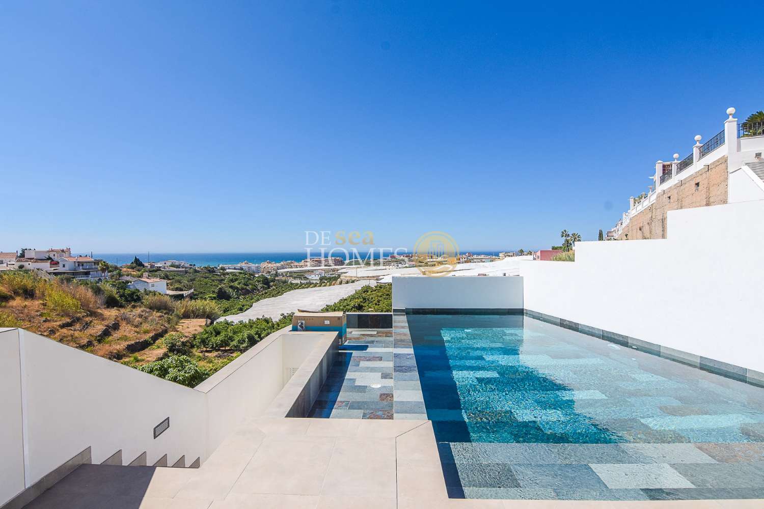 Villa for sale in Torrox Park