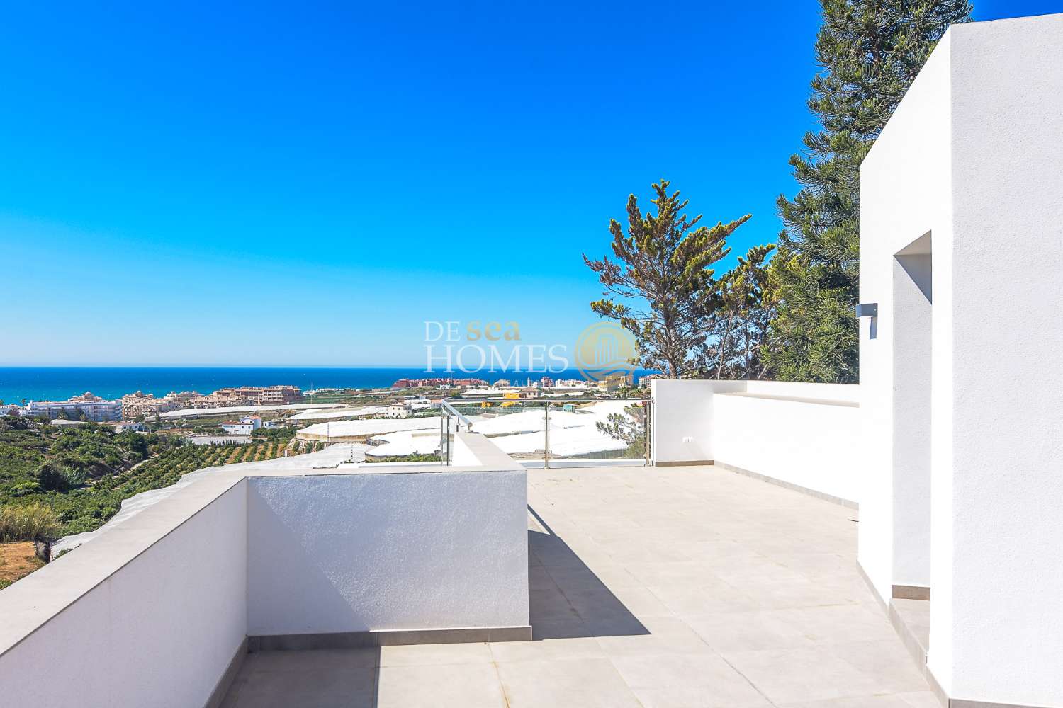 Villa for sale in Torrox Park