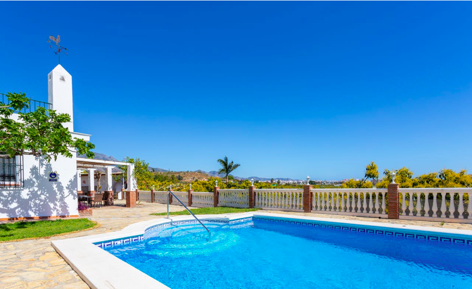 Villa à louer pendant les mois d'hiver à Nerja