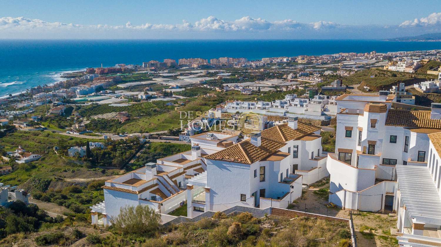 Nueva promoción de casas adosadas con increíbles vistas al mar