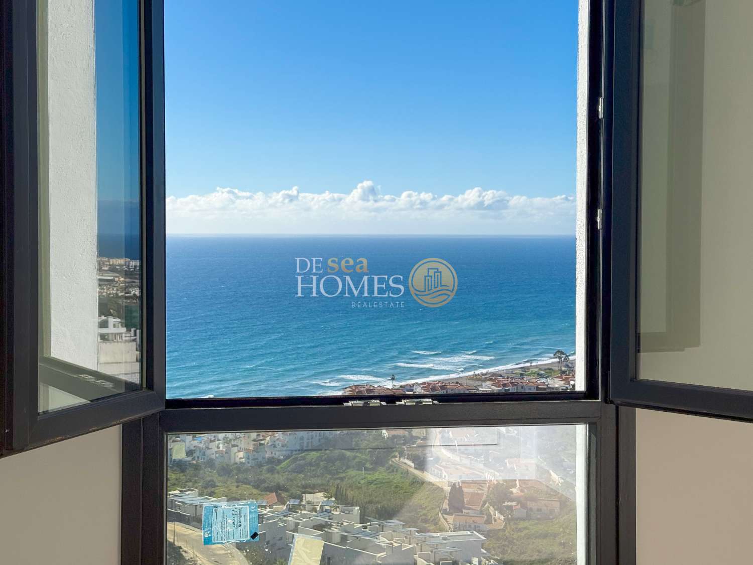 Nueva promoción de casas adosadas con increíbles vistas al mar